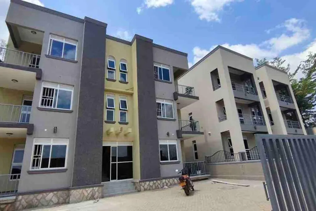 Lovely 1-Bedroom Apartment In Kansanga